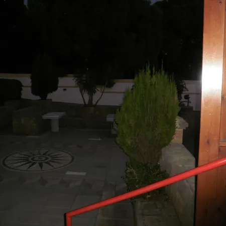 Pefkos Filoxenia Πεύκος