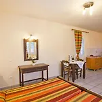 아파트호텔 Pefkos Filoxenia 4*