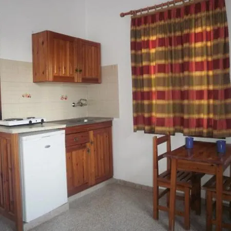 Aparthotel Pefkos Filoxenia