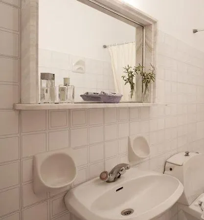 Hotel apartamentowy Pefkos Filoxenia Pefki