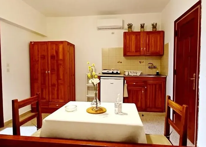 Pefkos Filoxenia 아파트호텔 Pefki (Rhodes)