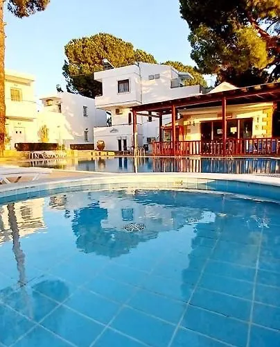 Pefkos Filoxenia 아파트호텔 Pefki (Rhodes)