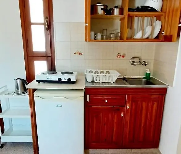 Pefkos Filoxenia 아파트호텔 Pefki (Rhodes)